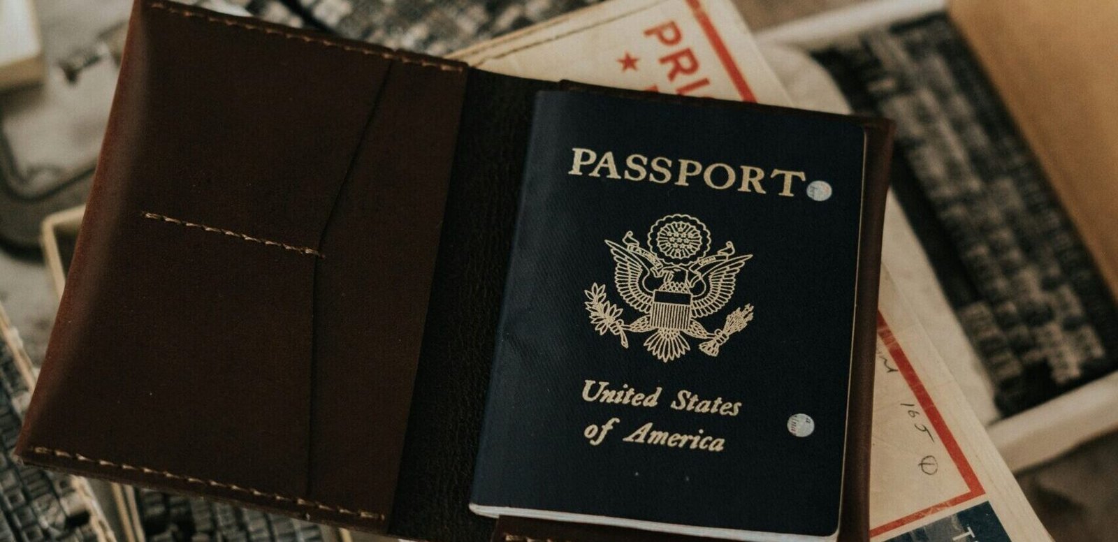 photo of United States of America Passport on white box